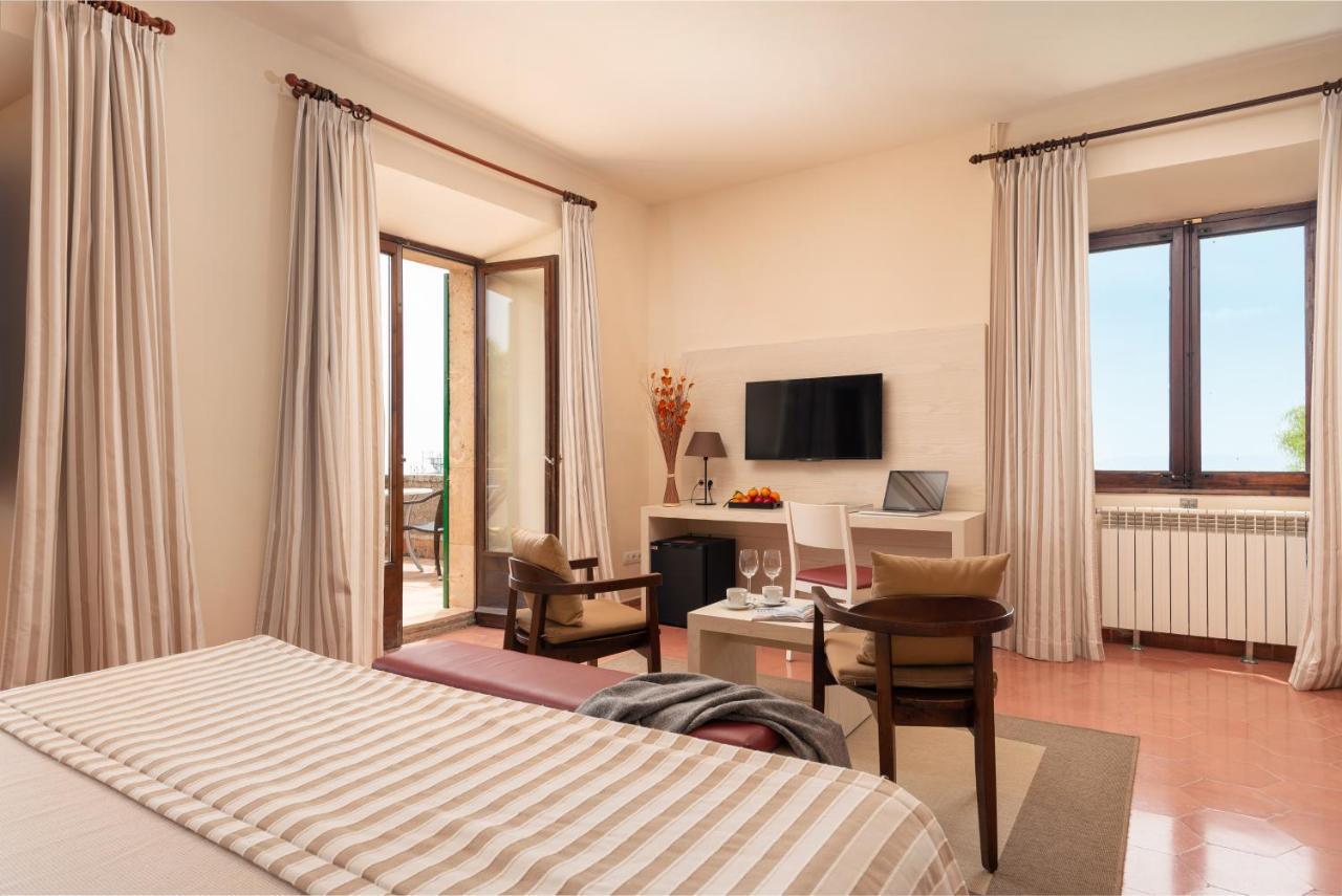Santuari De Cura Hotel Làng Làng Randa Ngoại thất bức ảnh